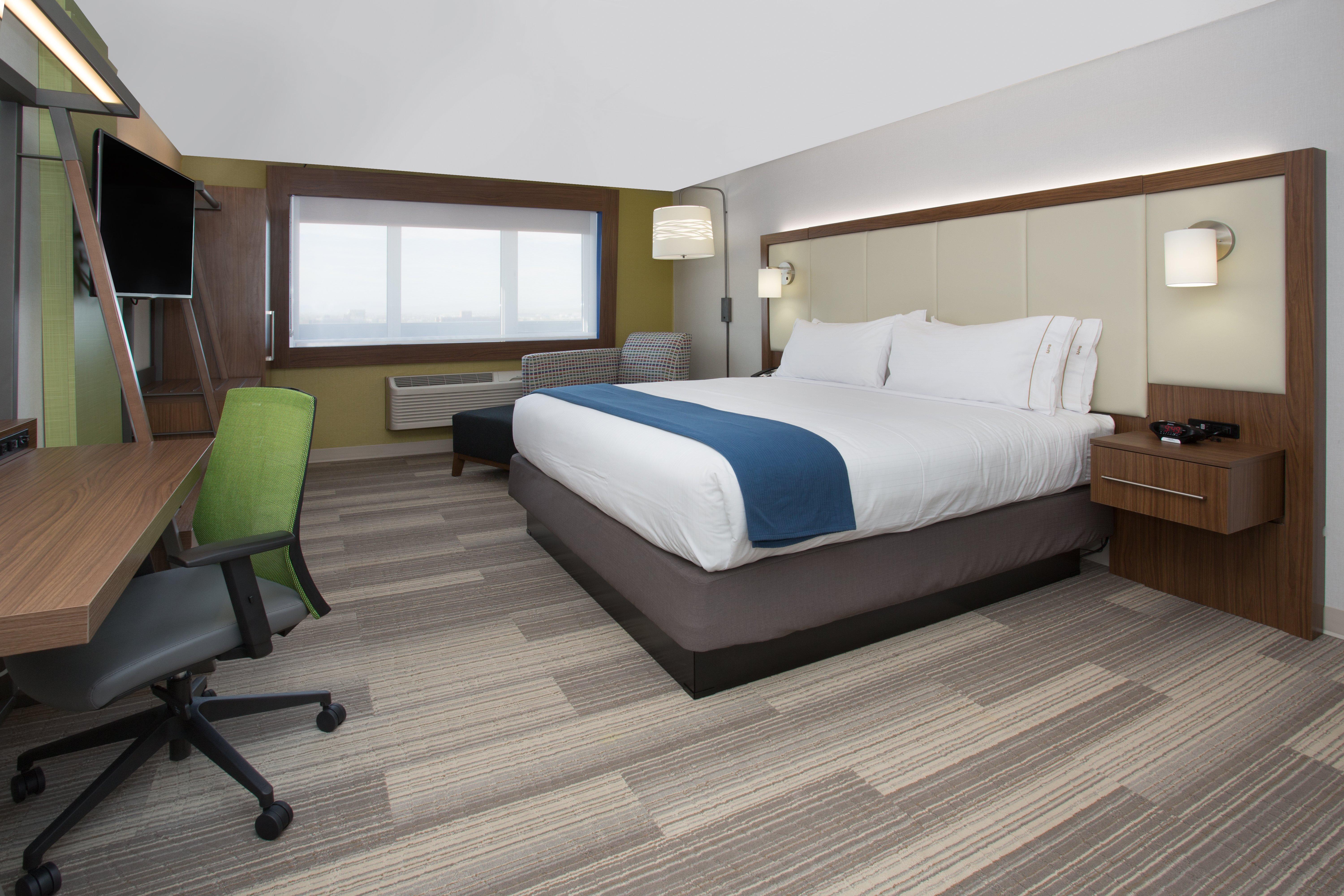 Holiday Inn Express & Suites - Marion By Ihg Exterior photo